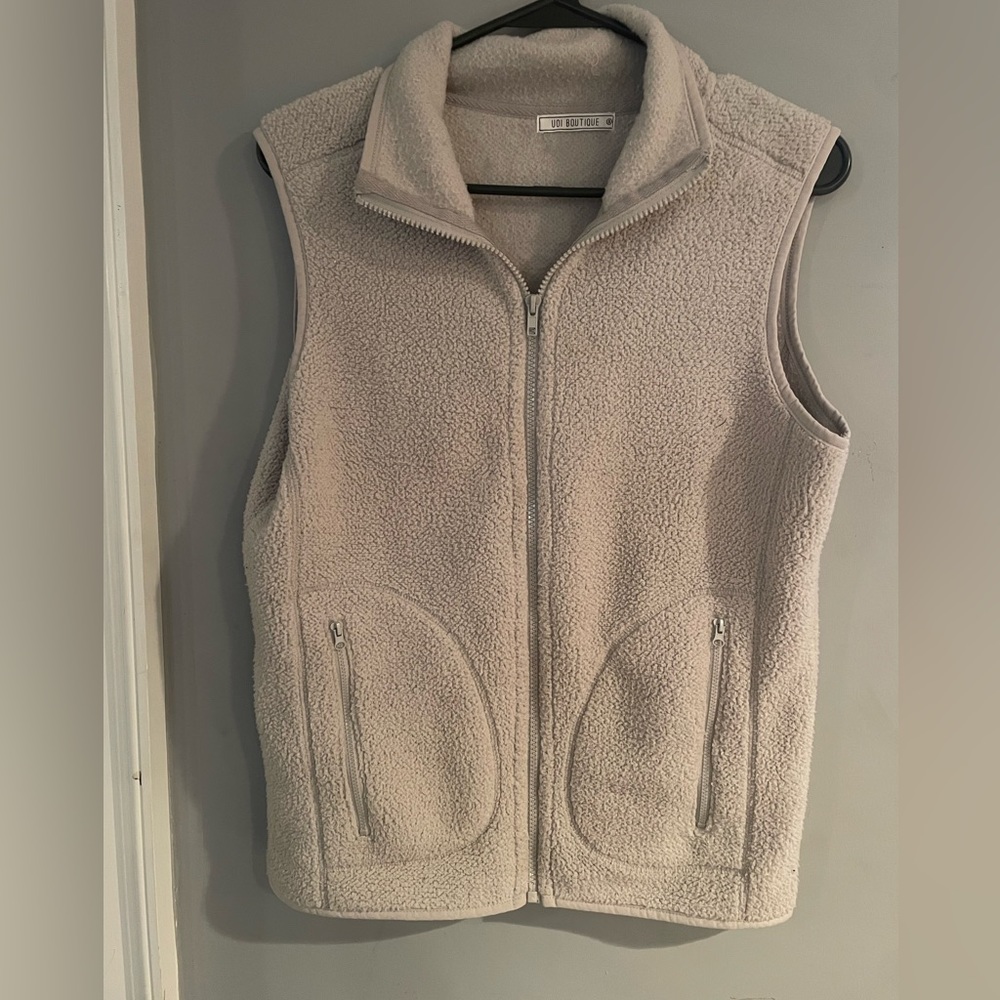 Light Gray Zip Up Vest- Small